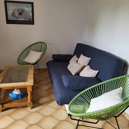 Dell Apartment Salavas